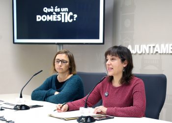 València visibilitza els tics masclistes en les tasques domèstiques amb una nova campanya per la igualtat