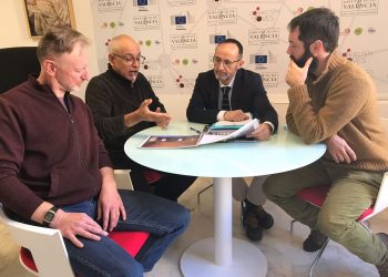 La Diputació recolza en Europa la construcció d’edificis amb la reutilització de la palla de l’arròs