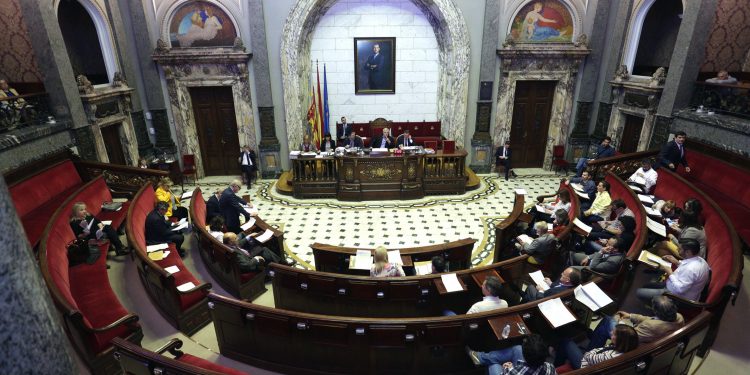 La junta de govern aprova la destinació de 67.781.240 euros de superàvit del pressupost de 2017