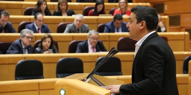 Mulet exigeix ​​el cessament fulminant de Pere Agramunt i que deixe d’embrutar el ja qüestionat nom del Senat