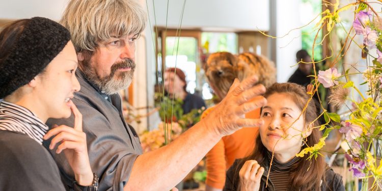 Mercaflor acosta a València l’obra del mestre Internacional de l’art floral Gregor Lersch