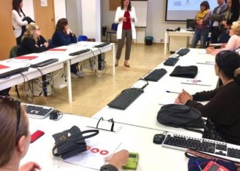 València Activa llança un servici gratuït de coaching individual per a la inserció laboral de persones aturades