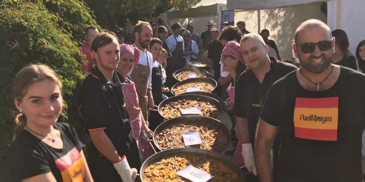 Sueca enceta a Tasmània la carrera per trobar la Millor Paella del Món de 2018