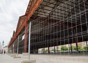 Hui s’han iniciat les obres de rehabilitació del Tinglado 2