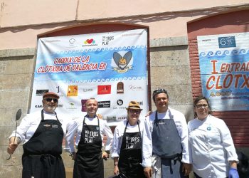 Cuiners valencians celebren les jornades de la clòtxina “Del Tros al Plat” simultàniament en onze municipis