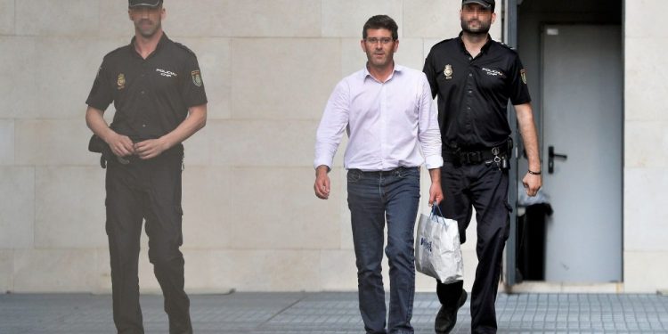 El jutge deixa en llibertat amb càrrecs el president de la Diputació de València i la resta de detinguts