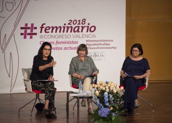 Les economistes denuncien en el Feminari la invisibilitat del treball domèstic no remunerat