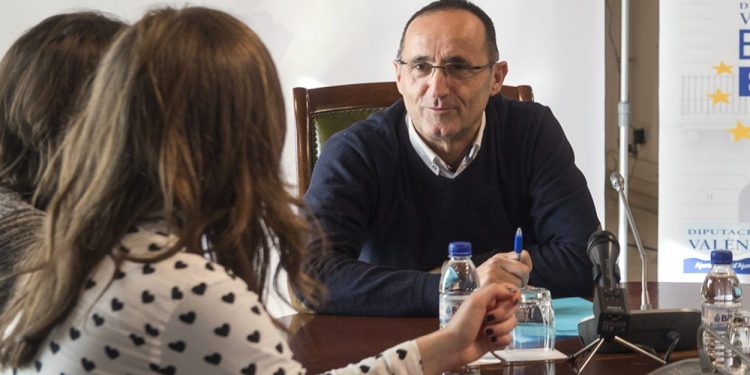 La Diputació aposta per una contractació pública amb criteris mediambientals i igualitaris