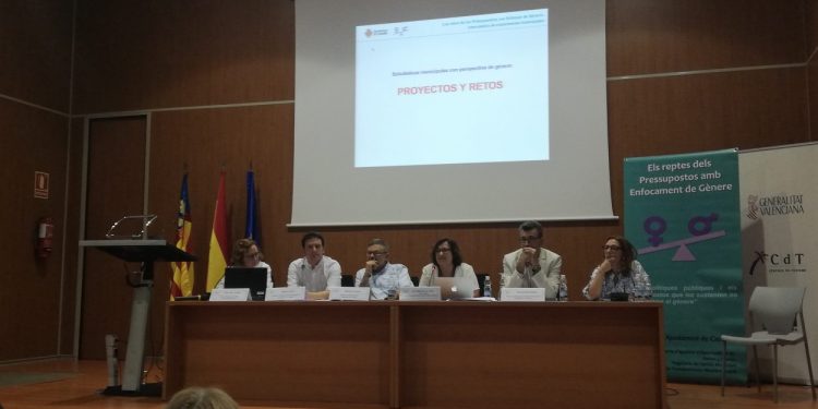 El Grau de Castelló acull una jornada centrada en els pressupostos amb perspectiva de gènere