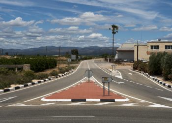 La Diputació preveu iniciar les obres de renovació de la carretera entre Llíria i Alcublas en 2019