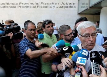 L’alcalde de València sosté que no es va negar a facilitar al PP la informació d’una enquesta sobre les Falles