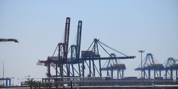 Les exportacions de la Comunitat Valenciana creixen un 15,6% en el mes d’abril