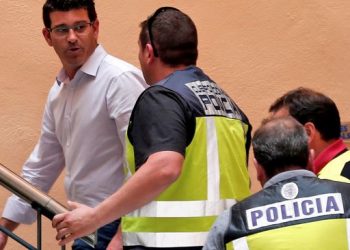 Dimiteix el president de la Diputació de València investigat per malversació