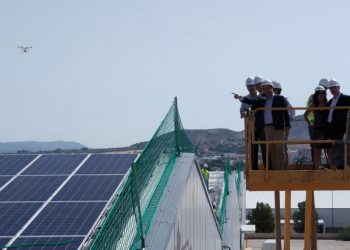 L’IVACE sol·licita eliminar el ‘impost al sol’ i destinar els excedents d’energia produïts amb l’autoconsum a combatre la pobresa energètica
