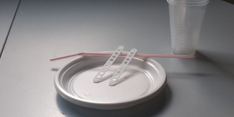 El Patronat d’Esports aposta pels materials biodegradables