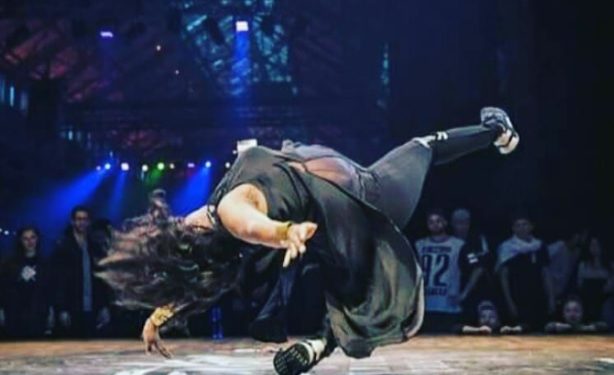 La Mutant acull la primera edició d´una trobada de dansa oberta a ballarins de qualsevol gènere, raça o orientació sexual