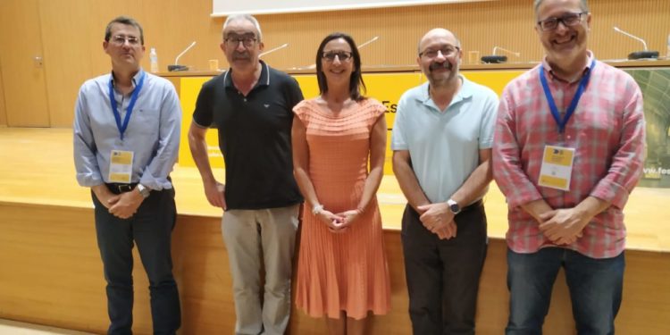 La vicepresidenta Maria Josep Amigó considera “imprescindible que polítics i sociòlegs ens escoltem millor”