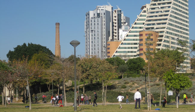 L’Ajuntament participa en la campanya de conscienciació sobre l’ús del circuit 5k del jardí del TÚRIA