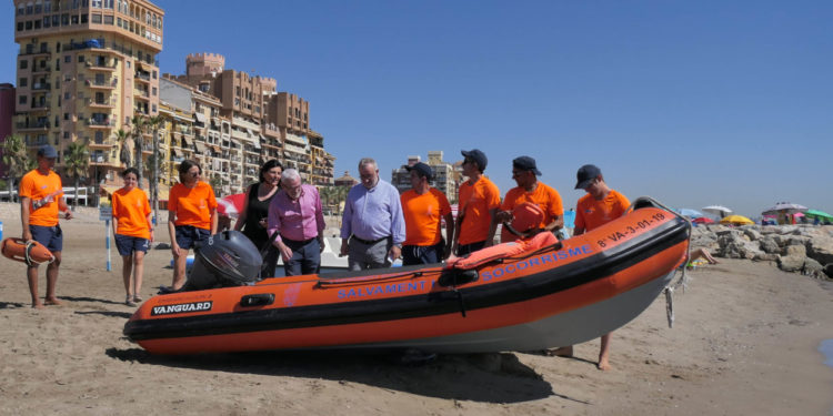 L’Ajuntament d’Alboraia reforça amb una llanxa motora el salvament en les platges