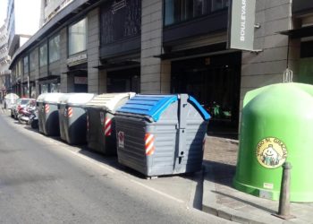 L’ajuntament reforça la recollida de residus en les zones amb més activitat comercial i afluència de gent de ciutat vella