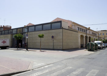 Sagunt subhastarà la concessió de 33 parades dels mercats municipals