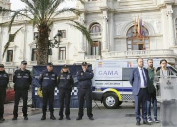 El grup GAMA de la policia local coordinarà el dispositiu contra les agressions sexuals en la nit de cap d’any