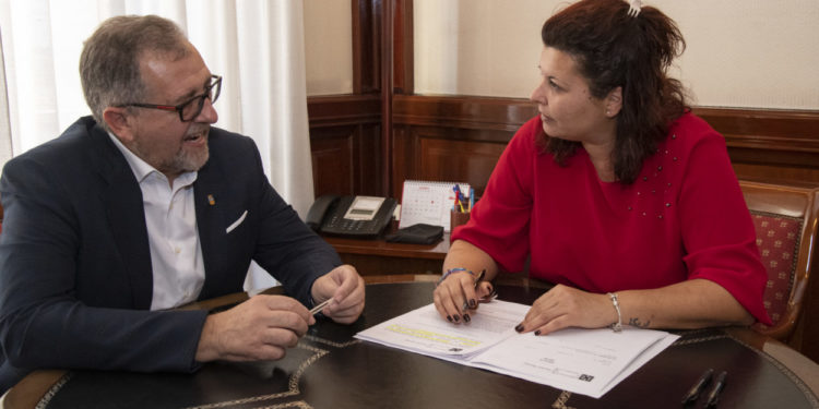 Patricia Puerta denuncia que la mala gestió del PP ha provocat el col·lapse burocràtic en l’àrea de Benestar Social de la Diputació