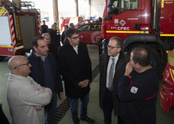 José Martí destaca a Morella la gran capacitat tecnològica del parc de bombers voluntaris