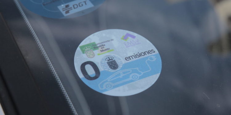 Els vehicles ‘zero emissions’ podran aparcar gratis en la zona blava de València