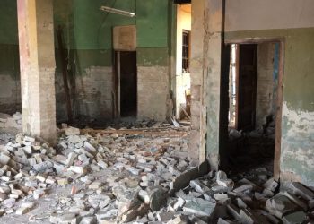 Les obres de la casa consistorial de Cases de Bàrcena es reprenen
