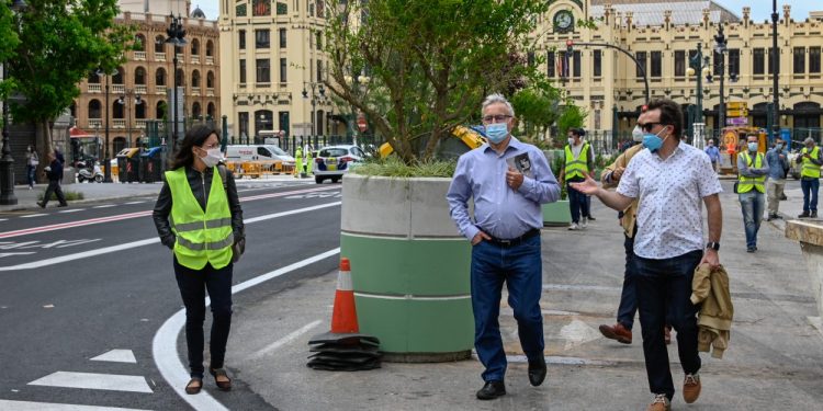 Mobilitat conclou hui la conversió en zona de vianants de la plaça de l’Ajuntament