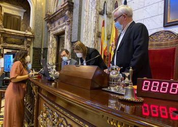 La majoria del ple apel·la al treball en el pla de reconstrucció per a la ciutat de València per a incorporar les mesures econòmiques, socials i sanitàries front a la covid-19
