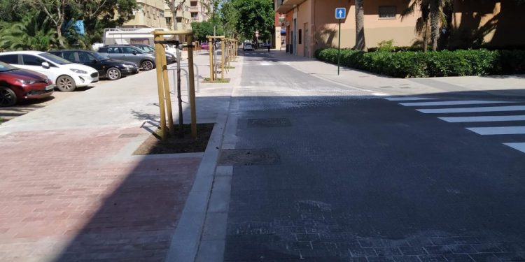 Sandra Gómez: “El projecte ha millorat l’accessibilitat i la qualitat de l’espai urbà i va ser resultat de la consulta ciutadana”