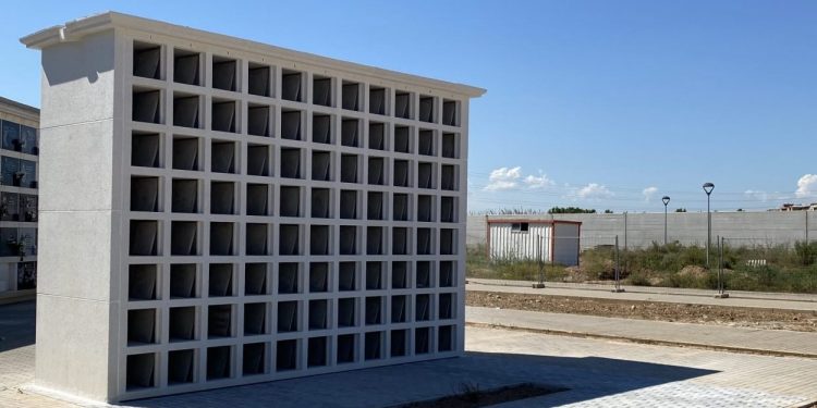 L’ajuntament amplia l’oferta de nínxols columbaris i senzills al cementeri general i al de Benimàmet