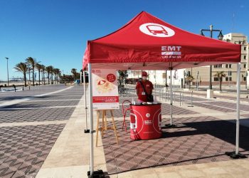 El dispositiu d’estiu d’EMT comença este dissabte per a reforçar 15 línies que arriben a les platges