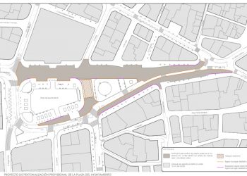 El nou asfaltat de la plaça de l’ajuntament recuperarà la llamborda original en la zona de la falla municipal