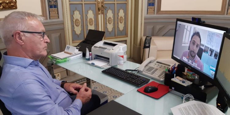 L’ajuntament impulsa la primera comunitat local d’energia renovable de València, que donarà servici a més de 40 famílies de Castellar-l’Oliveral