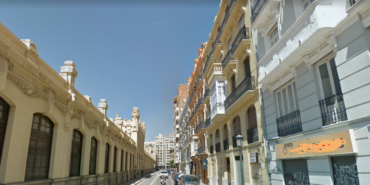 El carrer d’Alacant, tallat un mes al trànsit a partir de dilluns per les obres de la línia 10 de metro