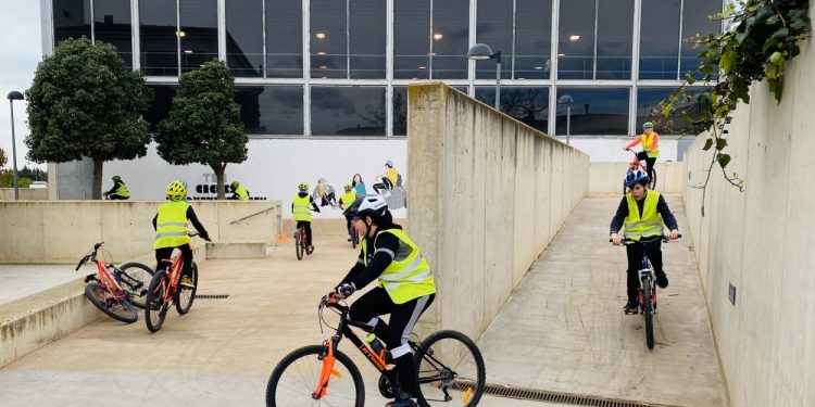 La Conselleria d’Educació, Cultura i Esport obri les inscripcions per a la segona edició del programa ‘Aula ciclista’