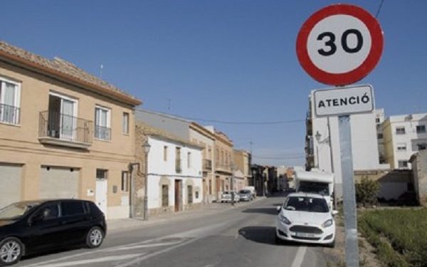 L’alcaldia de Benifaraig i mobilitat sostenible sol·liciten a la diputació la pacificació de la cv-315 al seu pas pel poble