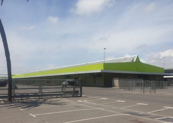 La Ecotira de Mercavalència, el centre de distribució de producte ecològic local cada vegada més a pro