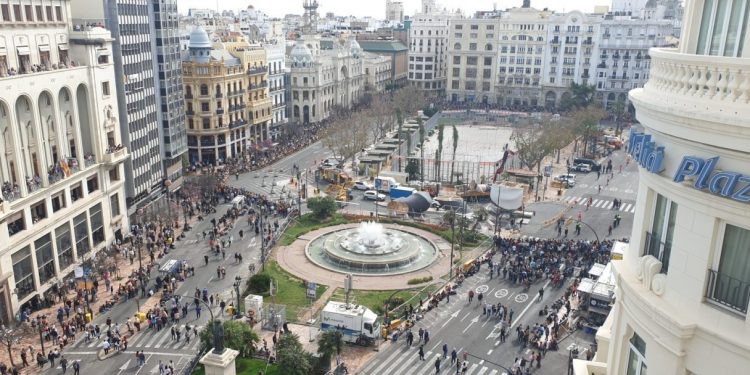 Huit projectes opten a convertir-se en les falles municipals de 2021