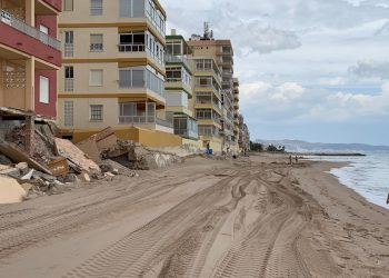 Cs demana que la Diputació inste el Govern a solucionar la regressió de les platges de Tavernes de la Valldigna