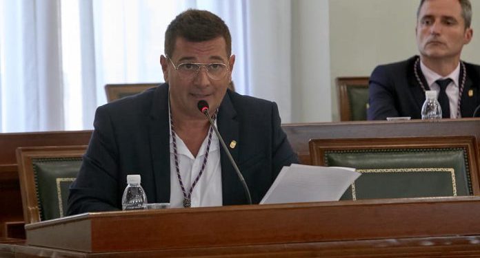 Cs Gandia demana que les publicacions sobre turisme en les xarxes municipals es facen també en castellà i en anglés