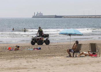 La Policia Local blindarà les platges la Nit de Sant Joan per evitar un repunt de contagis