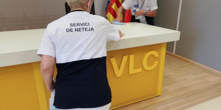 L’ajuntament licita de forma unificada el contracte de neteja de mercats i dependències municipals