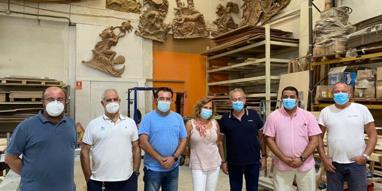 L’ajuntament obri el termini de sol·licitud de la subvenció per al suport a artistes fallers i carrossers