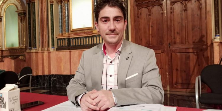 Cs: “La FVMP assumeix el ‘pufo’ de Cical a costa dels valencians i contracta també a l’exdona del cervell del quiosquet”