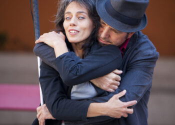 Sagunt a Escena presenta “Juicio y muerte de Sócrates” i la dansa de Claire Ducreux i Toni Mira