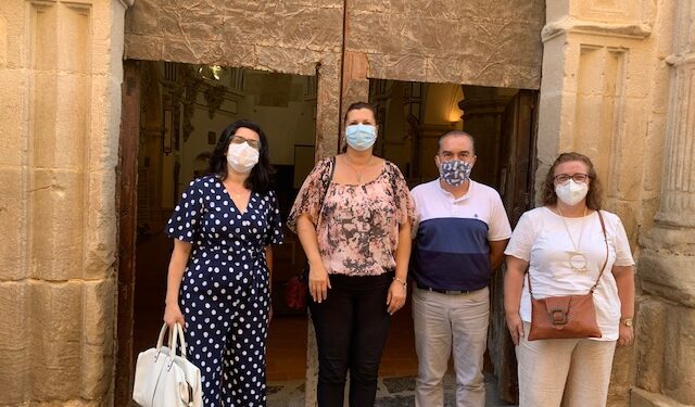 La Diputació finança a Jérica el transport per a usos mèdics i un programa d’envelliment actiu amb sessions terapèutiques de natació